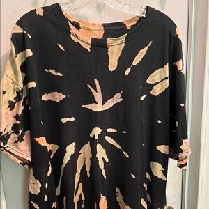 Fruit of the Loom Black and Tan Tie-Dye Short Sleeve Tee